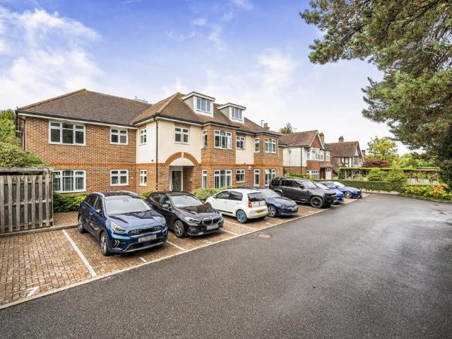 Flat for sale in St James, Sandown Park