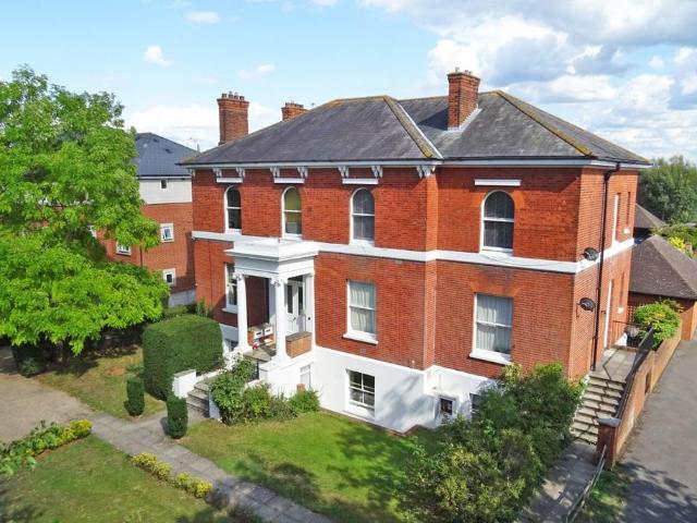 Flat for sale in Holyport, Bray
