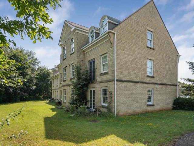 Flat for sale in Elmsbrook, Evershot