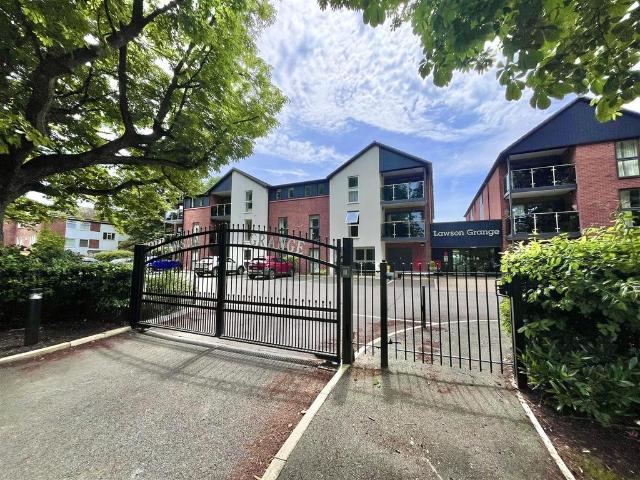 Flat for sale in Fulshaw Park, Wilmslow