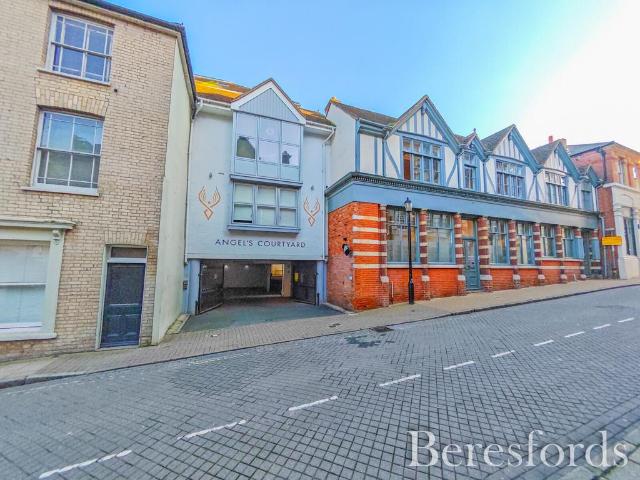 Flat for sale in Fordham Heath, Essex