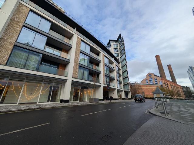 Flat for sale in Sands End, Greater London