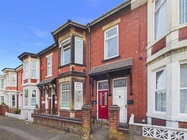 Flat for sale in Percy Main, North Shields