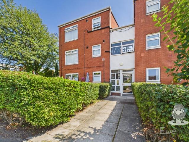 Flat for sale in Rainhill Stoops, Rainhill