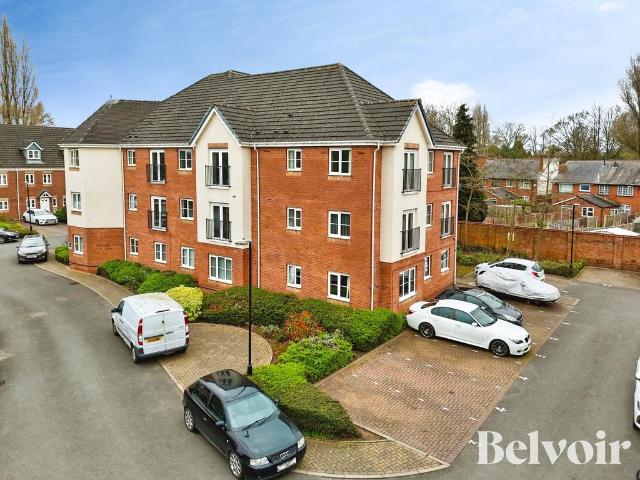 Flat for sale in Rough Hay, Darlaston