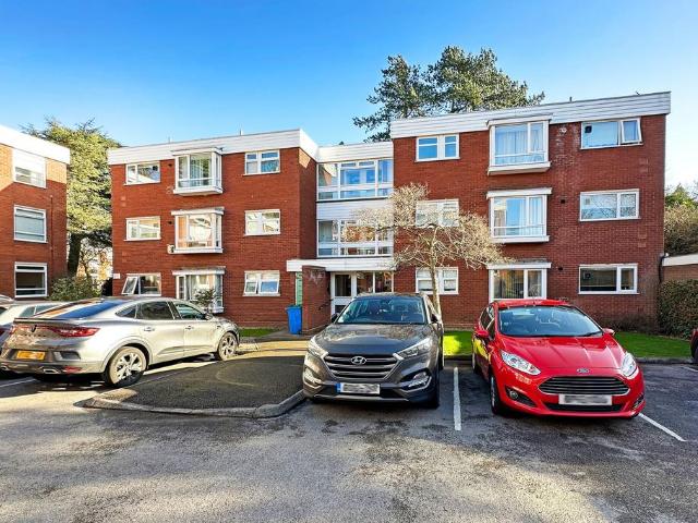 Flat for sale in West Midlands