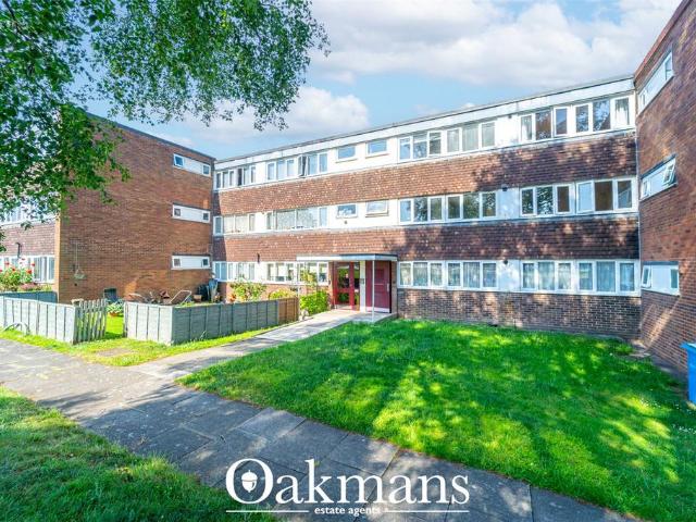 Flat for sale in Ulverley Green, West Midlands