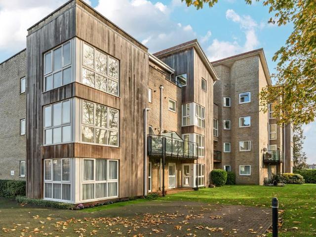 Flat for sale in Isle Of Man