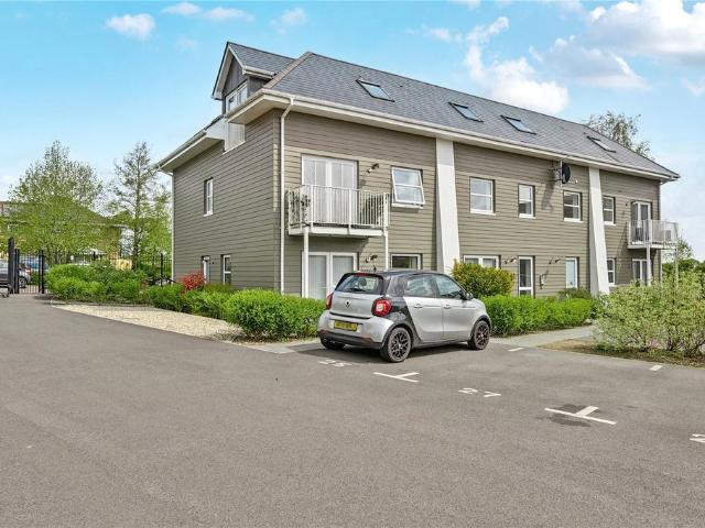 Flat for sale in Sherborne, East Dorset