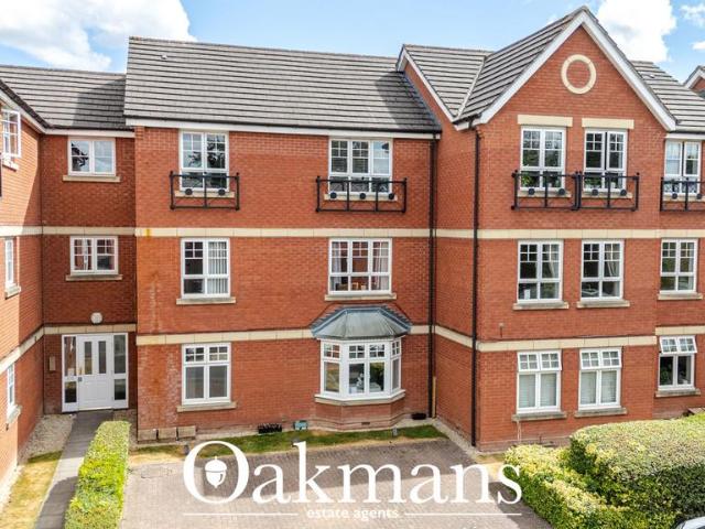 Flat for sale in Bromsgrove