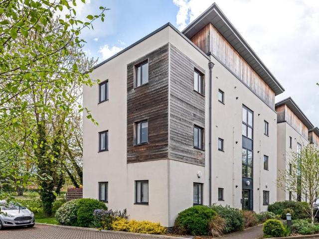 Flat for sale in Great Faringdon, Dromore