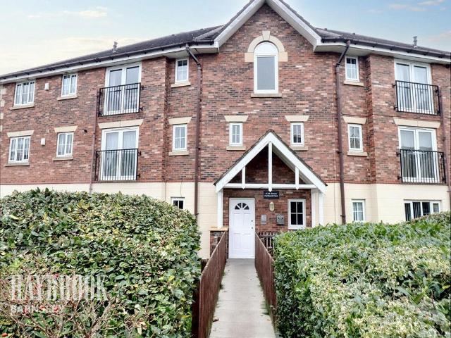 Flat for sale in West Green, Barnsley