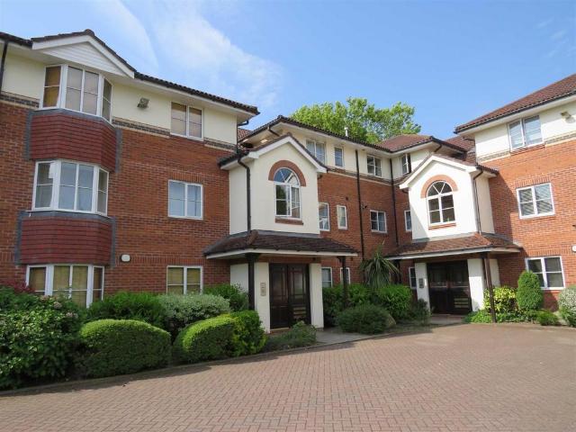 Flat for sale in Colshaw Farm, Wilmslow