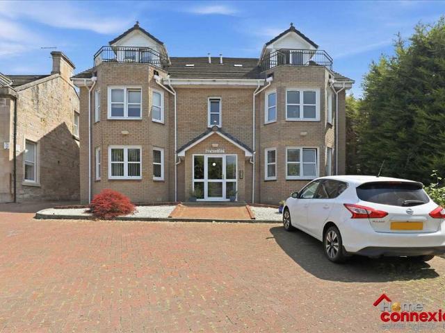 Flat for sale in Pather, Cambusnethan