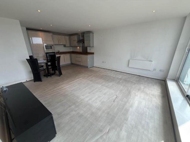 Flat for sale in London Borough of Newham, Greater London