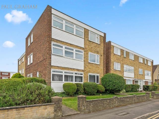 Flat for sale in London Borough of Sutton, Greater London