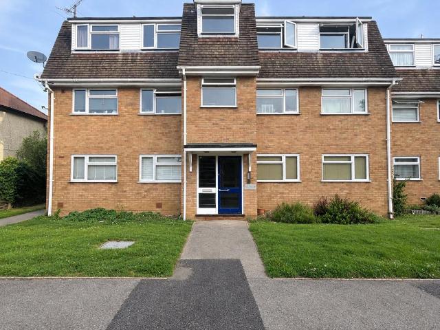 Flat for sale in Beeches Community Board, Slough