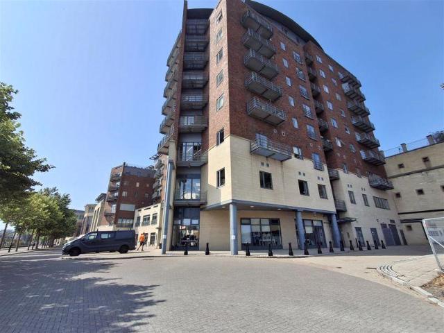 Flat for sale in Battle Field, Tyne And Wear