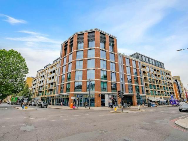 Flat for sale in The Borough, Greater London