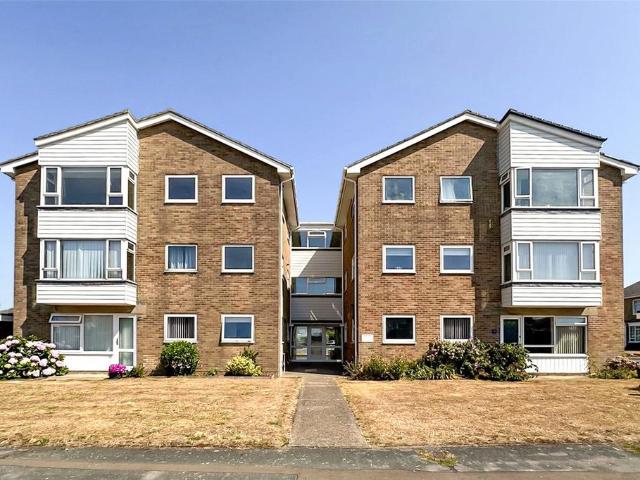 Flat for sale in Rustington, Clapham