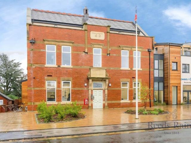 Flat for sale in Cabus, Lancashire
