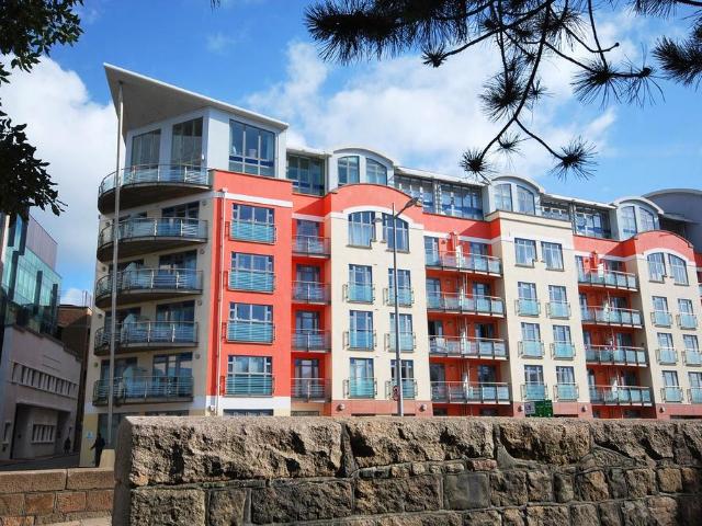 Flat for sale in St Helier, Greater London