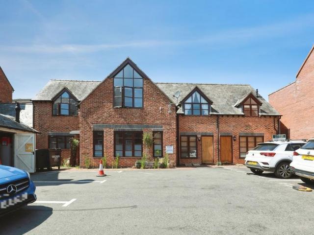 Flat for sale in Shipston on Stour, Alderminster