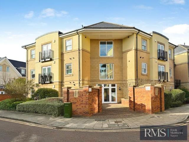 Flat for sale in South Gosforth, Tyne And Wear