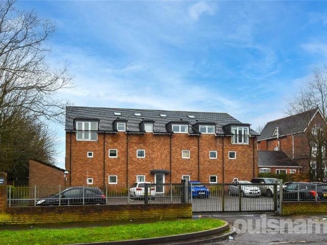 Flat for sale in Druids Heath, West Midlands