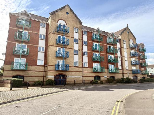 Flat for sale in Nangreaves, Wales