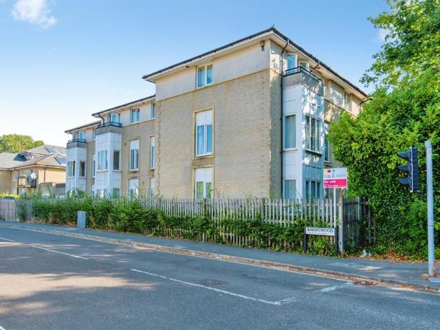 Flat for sale in Shirley, City Of Southampton