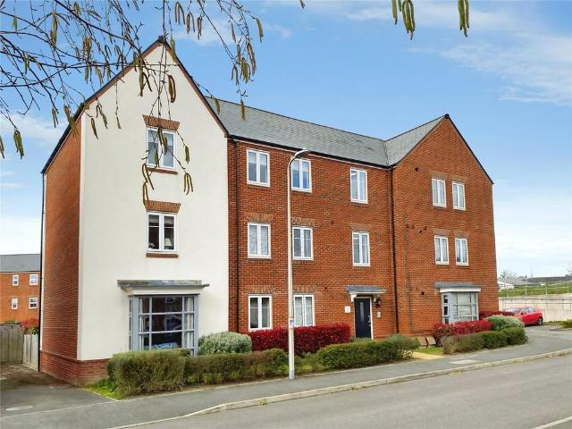 Flat for sale in Wokingham