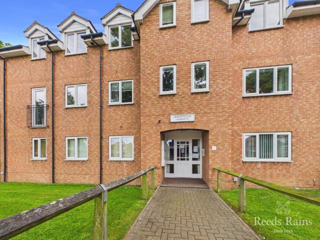Flat for sale in Barrowcliff, Kepwick