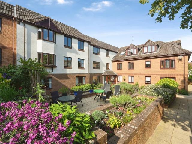 Flat for sale in Lower Morton, South Gloucestershire