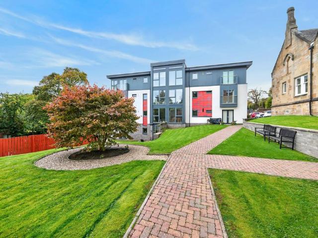 Flat for sale in Langside, Glasgow