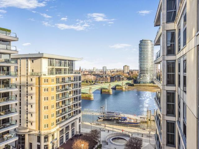 Flat for sale in Imperial Wharf, Greater London