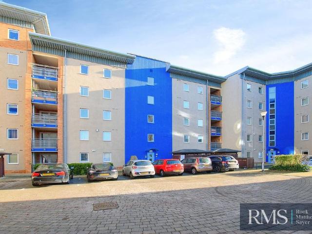 Flat for sale in Gosforth, Newcastle Upon Tyne