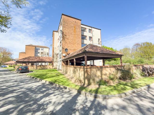 Flat for sale in Percy Main, North Shields