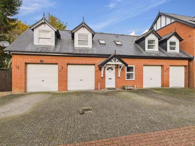 Flat for sale in Belleau, Lincolnshire