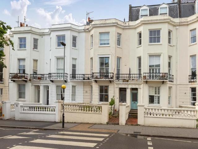 Flat for sale in Brunswick, Brighton & Hove