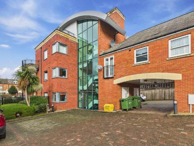 Flat for sale in St. Peter the Great County, St Peters