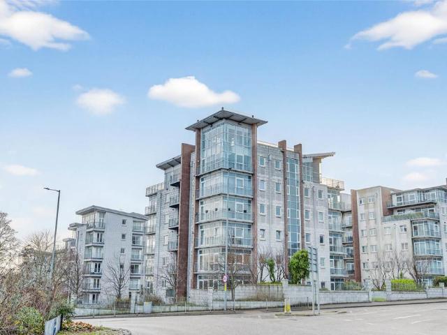 Flat for sale in Craigiebuckler, Ballindoch