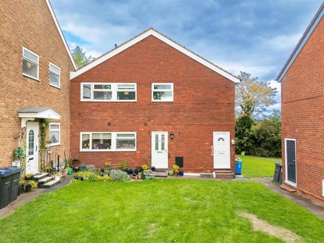 Flat for sale in Garretts Green, Birmingham