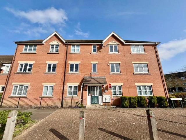 Flat for sale in Hampton Hargate, Peterborough