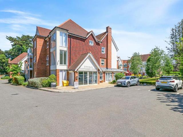 Flat for sale in Chislehurst, Isle Of Man
