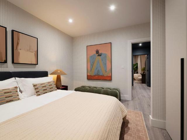 Flat for sale in Greater London