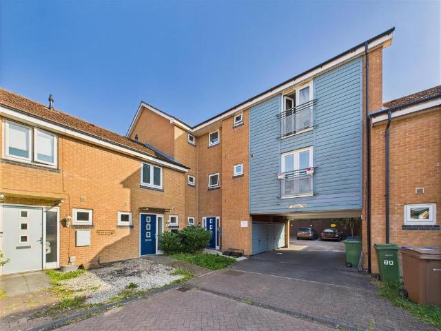 Flat for sale in Elloughton-cum-Brough, Brough