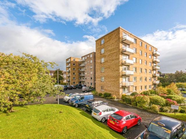 Flat for sale in Claythorn, Glasgow