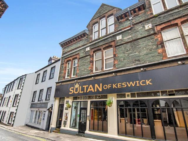 Flat for sale in Keswick