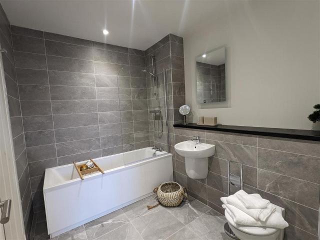 Flat for sale in St George's Quarter / Cultural Quarter, Calderstones